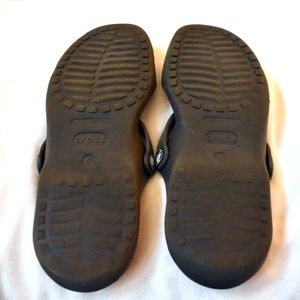 CROCS Shoes - Croc Brown Sandals CROCS Shoes - Croc Brown Sandals